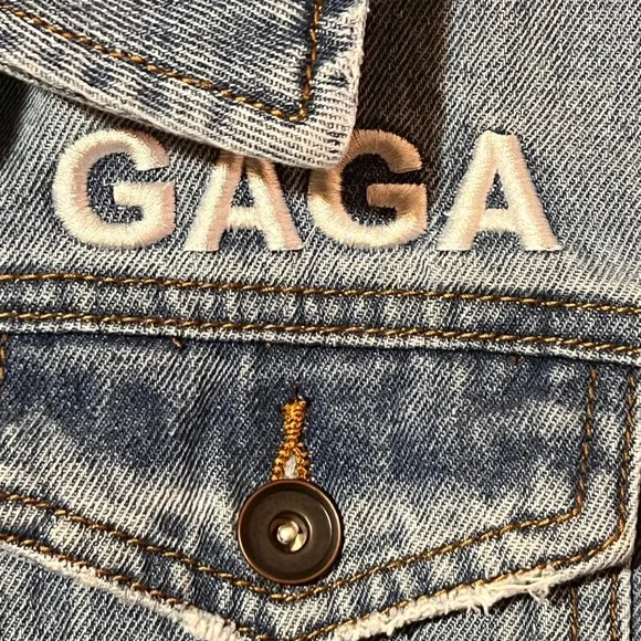 Lady Gaga Joanne Album Cover Denim Jacket Light Wash Blue Women XL Concert Merch - Picture 4 of 9